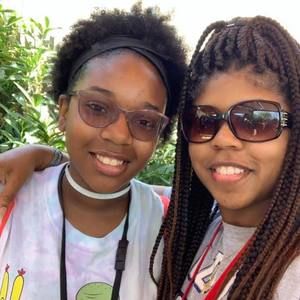 Meet your Posher, Tenisha